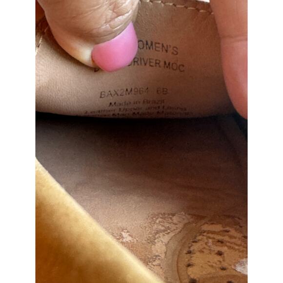 G.H.BASS tan Women's Dylan Driver Moc Loafers size 6 - Picture 9 of 9